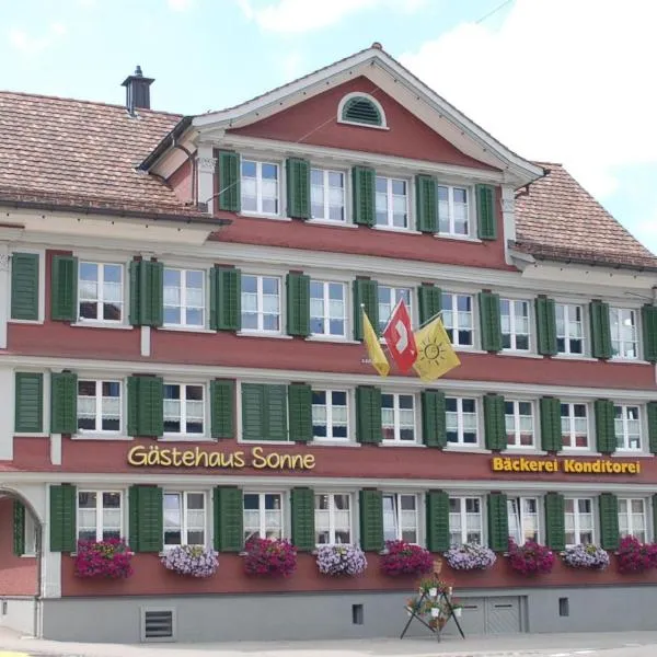 阳光旅馆，位于Sankt Peterzell的酒店