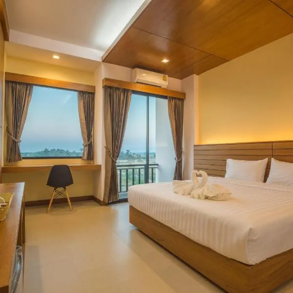 Sann View Hotel，位于Thoeng的酒店