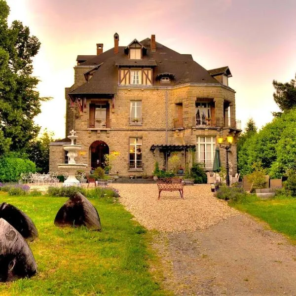 Chambres d'Hôtes-Château Constant，位于Bersac-sur-Rivalier的酒店