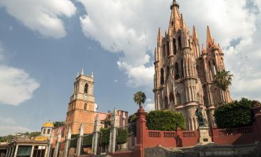 Church of St. Michael the Archangel周边酒店