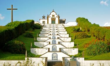 Ermida de Nossa Senhora da Paz周边酒店