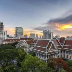 朱拉隆功大学