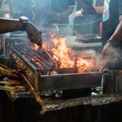 纽顿熟食中心, 新加坡