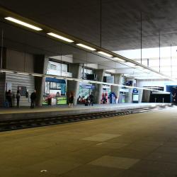 Campanha Metro Station