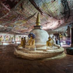 Dambulla Cave Temple, 丹不拉