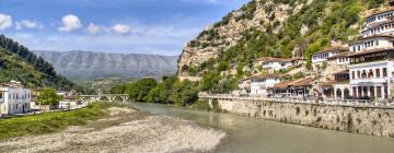 Berat County的旅馆