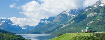 Waterton Lakes National Park 的酒店