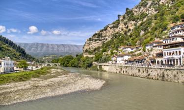 Berat County的自助式住宿