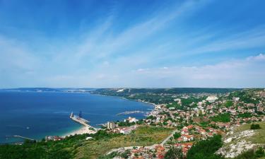 Balchik Coast 的海滩酒店