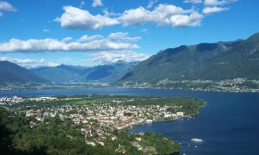 Locarno Ascona Losone的旅馆