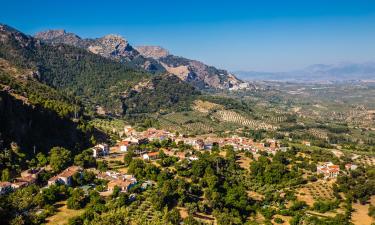 Sierra de Cazorla, Segura y Las Villas Nature Reserve的酒店