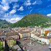 Bolzano and surroundings的带停车场的酒店