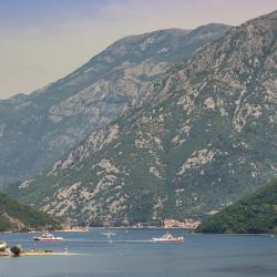 Kotor Riviera 6家青旅