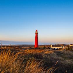 Schiermonnikoog 3家海滩短租房