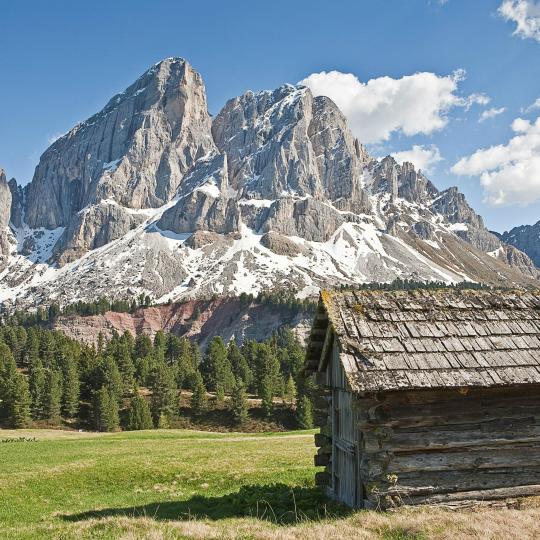 佩特勒科菲尔山景