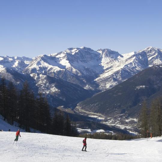 阿尔卑斯山滑雪