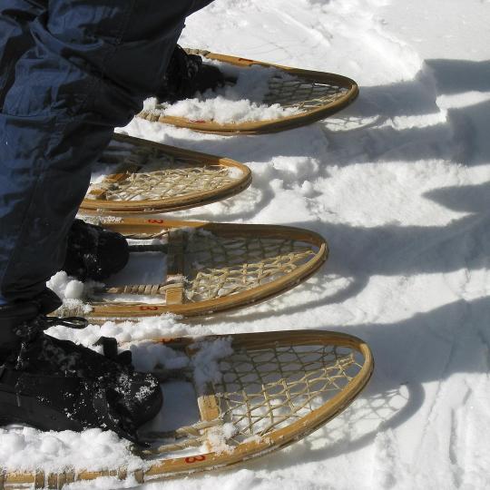 莱斯鲁赛滑雪胜地之雪地穿行