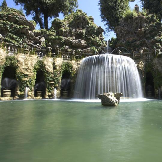 蒂沃利埃斯特别墅喷泉